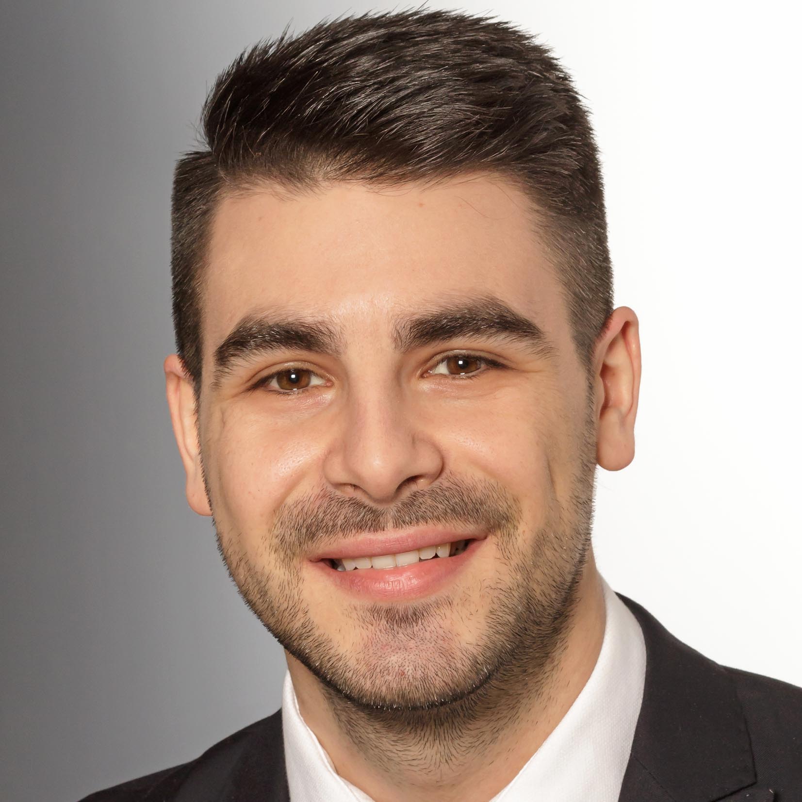 Dr. Daniele Carta